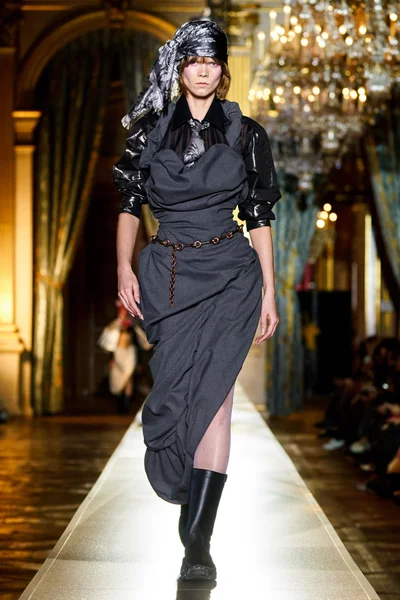 Look 47